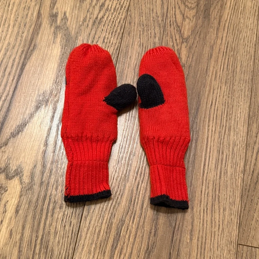 Gap Mickey mittens